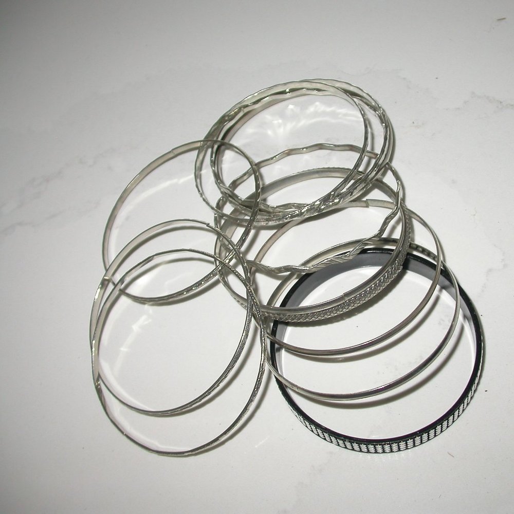Bangle Set Bracelet - Picture 3 of 3